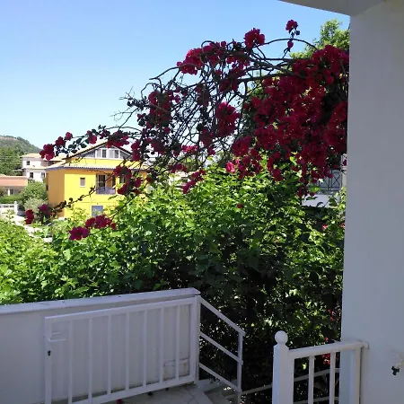 Luxury In Front Of The Sea Near Olympia Lejlighed *