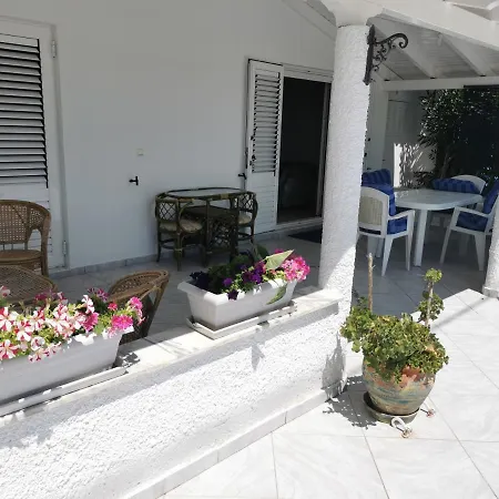 Luxury In Front Of The Sea Near Olympia Katakolo