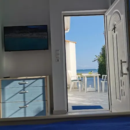 Luxury In Front Of The Sea Near Olympia Apartment Katakolo