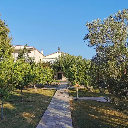 Luxury In Front Of The Sea Near Olympia * Katakolo